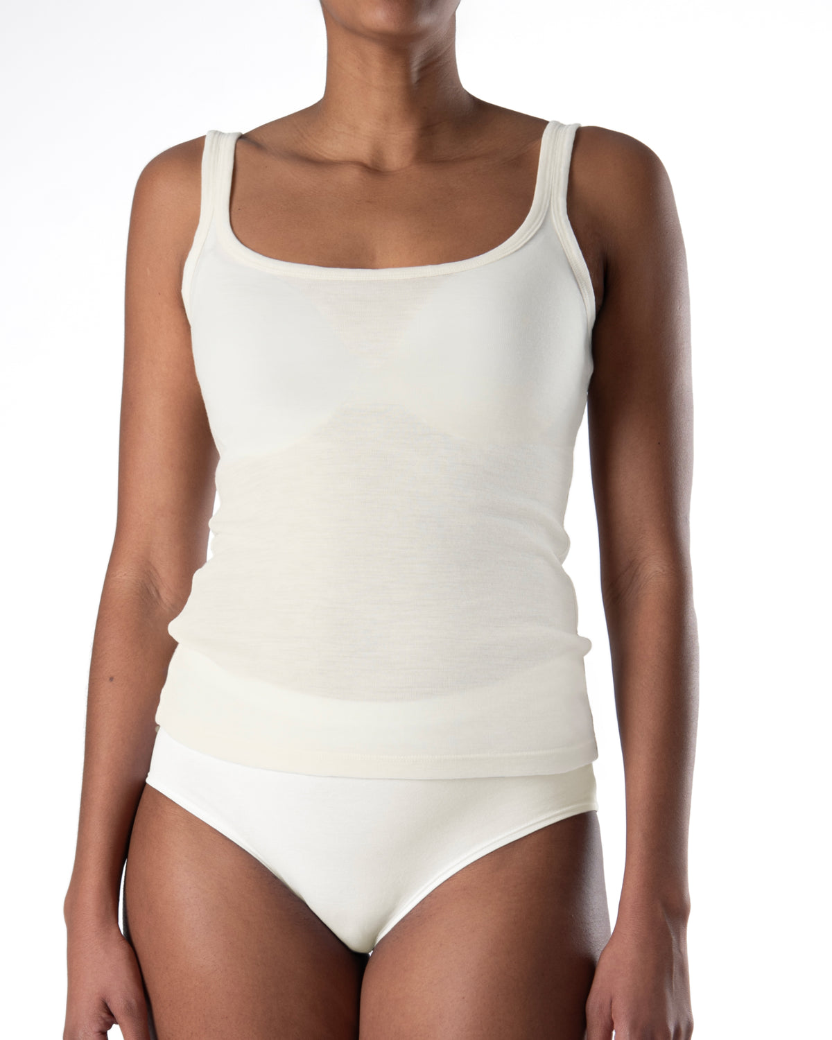 Ullsinglet, Off-white